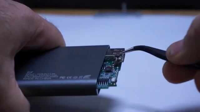 How to Open Your Power Bank Without Screws (It’s Easier Than You Think!) How to Open Your Power Bank